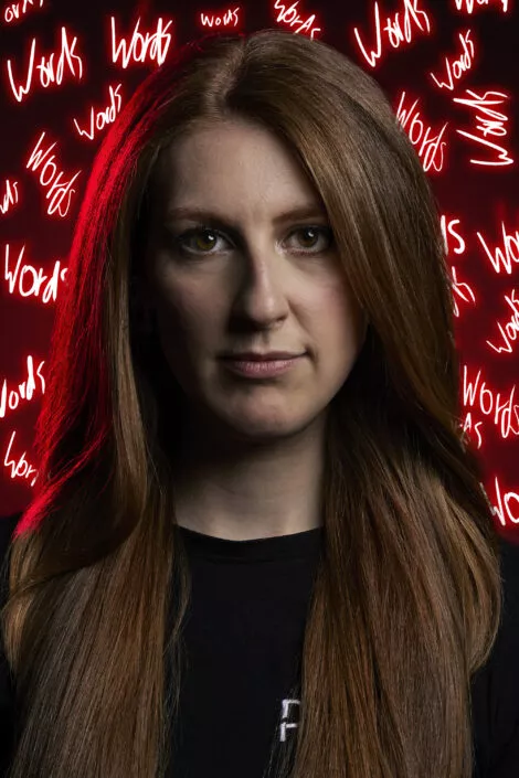 Victoria Roscowheadshot