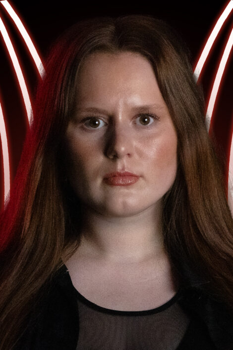 Alana Claxtonheadshot