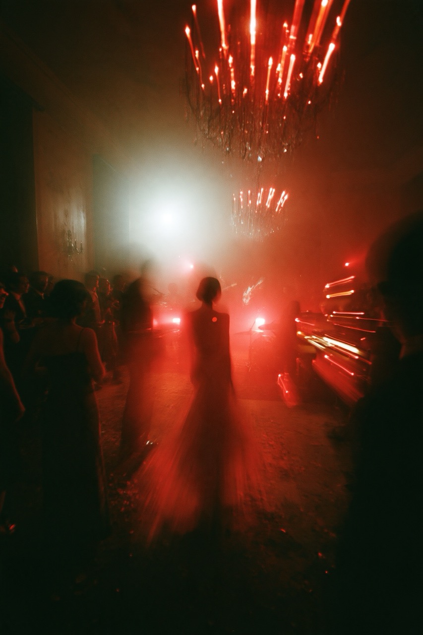 A wedding concert. The room is dark, lights low, but the stage is lit by a soft red light --ar 2:3 --sref 3009857884 --hd --v 8.2 Job ID: 0239386e-3e7a-40bd-8857-59dd4db02057